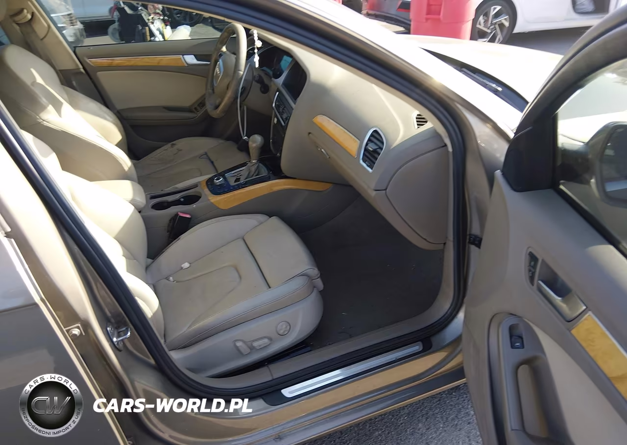 2010 Audi A4 2.0T Premium VIN:WAUEFAFL2AN059032 - 5