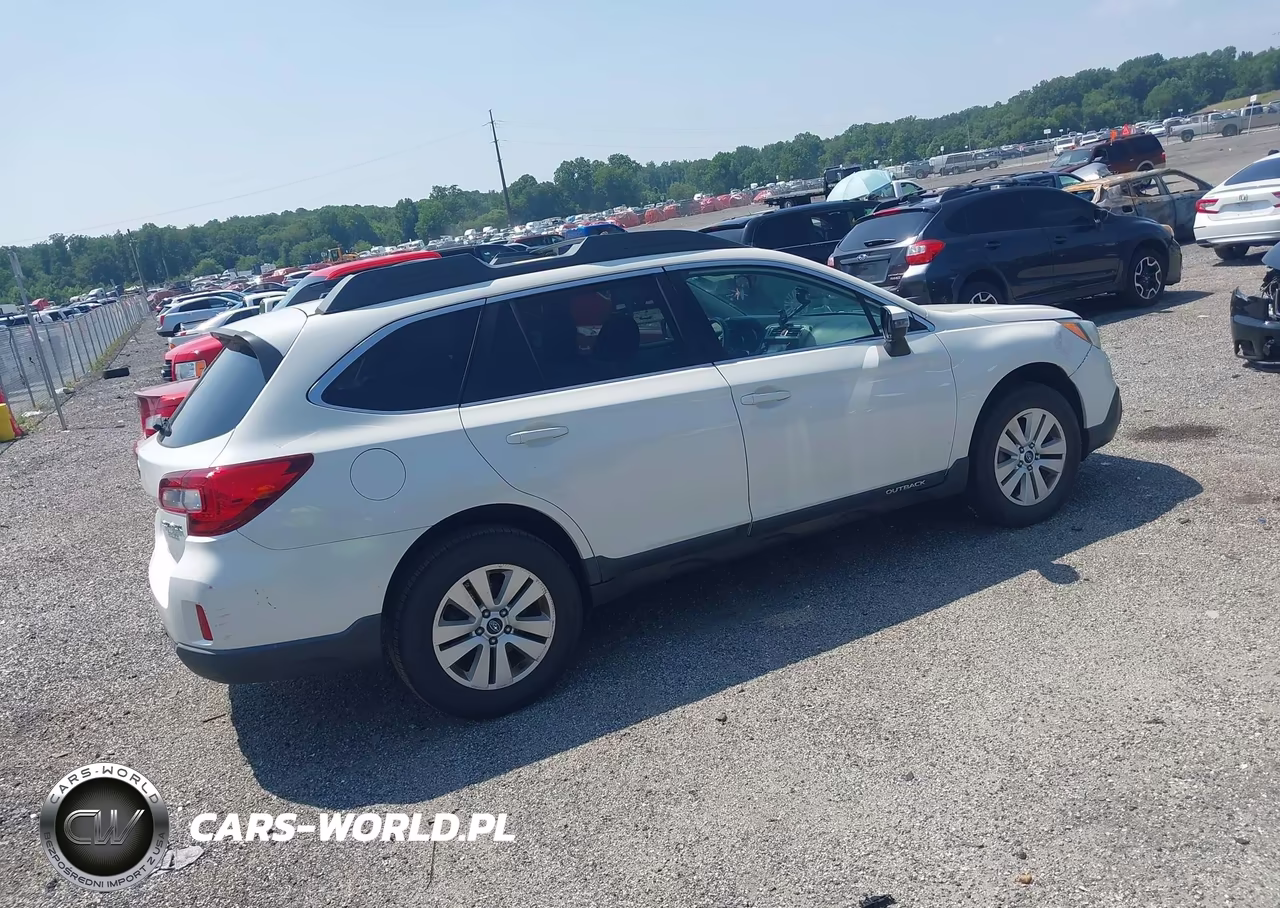 2015 Subaru Outback 2.5I Premium VIN:4S4BSAFC0F3227766 - 4
