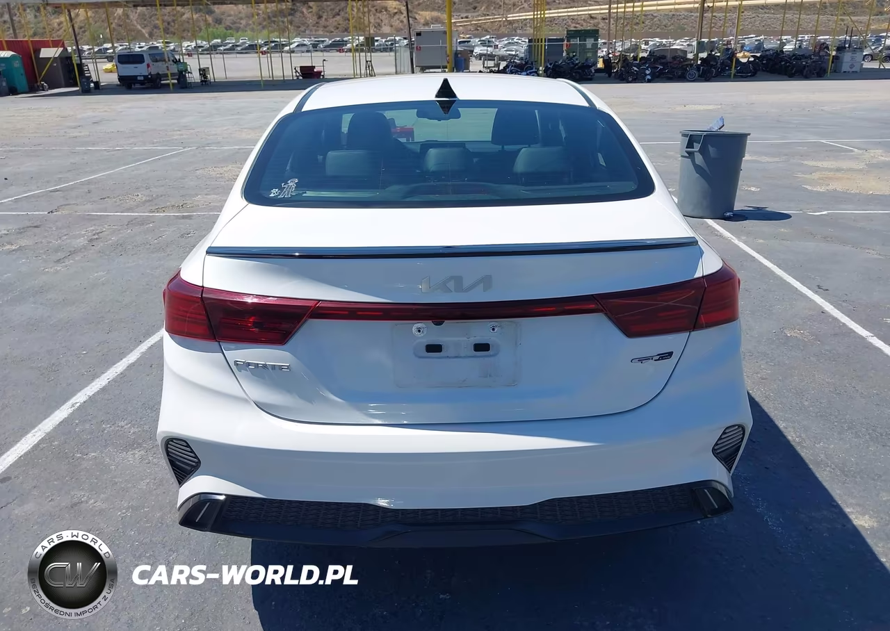 2023 Kia Forte Gt-Line VIN:3KPF54AD5PE574485 - 16