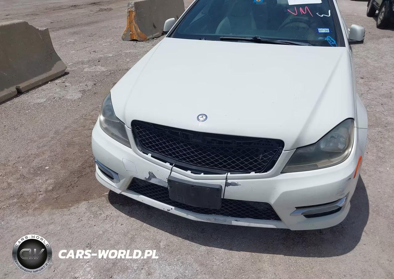 2012 Mercedes-Benz C 250 VIN:WDDGJ4HB1CF752757 - 6