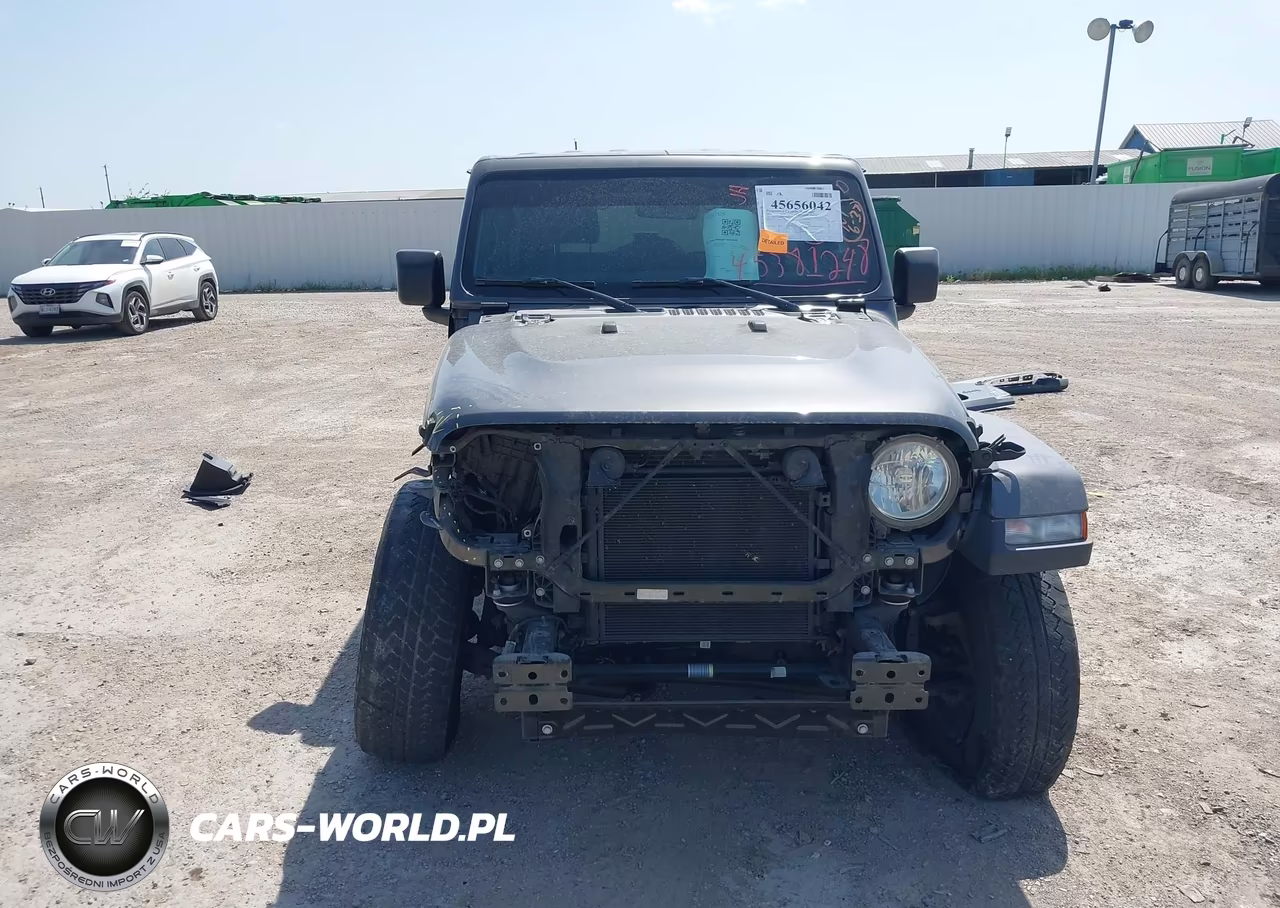 2021 Jeep Wrangler Unlimited Sahara Altitude 4X4 VIN:1C4HJXEN8MW610132 - 13