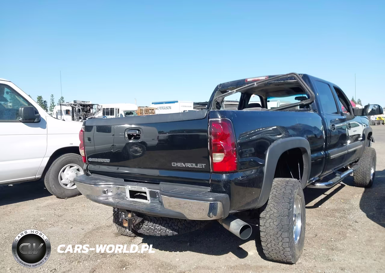 2005 Chevrolet Silverado 2500Hd Ls VIN:1GCHK23255F969318 - 4