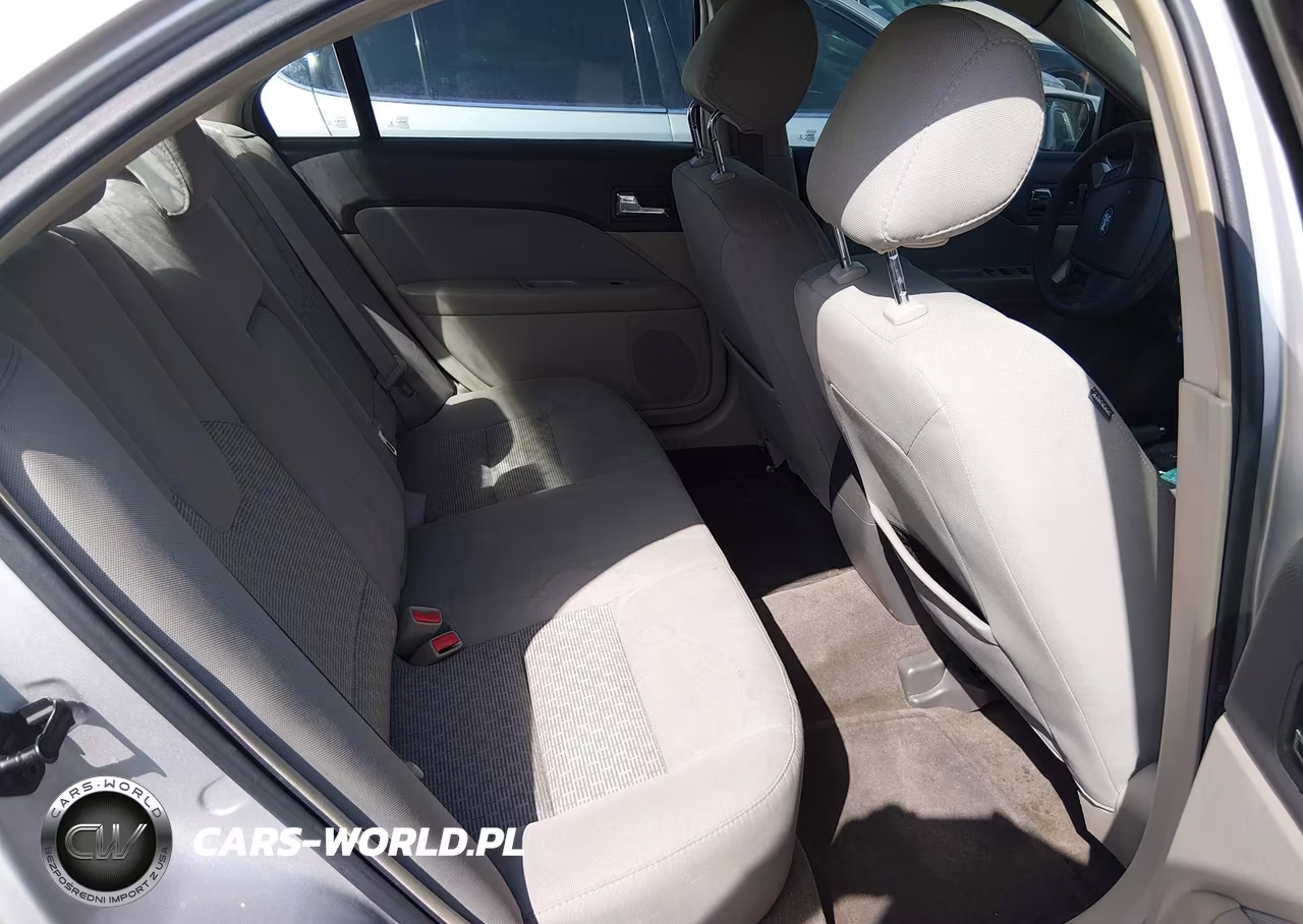 2012 Ford Fusion Se VIN:3FAHP0HA8CR341376 - 8