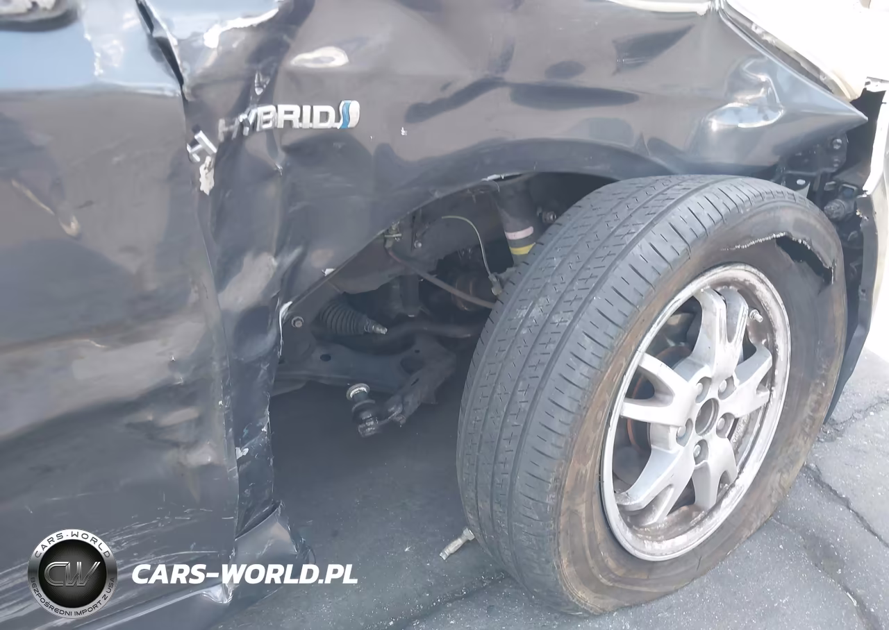 2011 Toyota Prius Two VIN:JTDKN3DU2B5355878 - 21