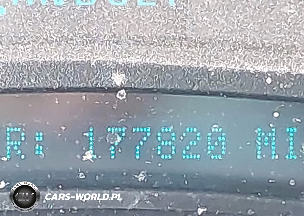 2004 Chevrolet Silverado 1500 Work Truck VIN:1GCEC14X94Z322549 - 15