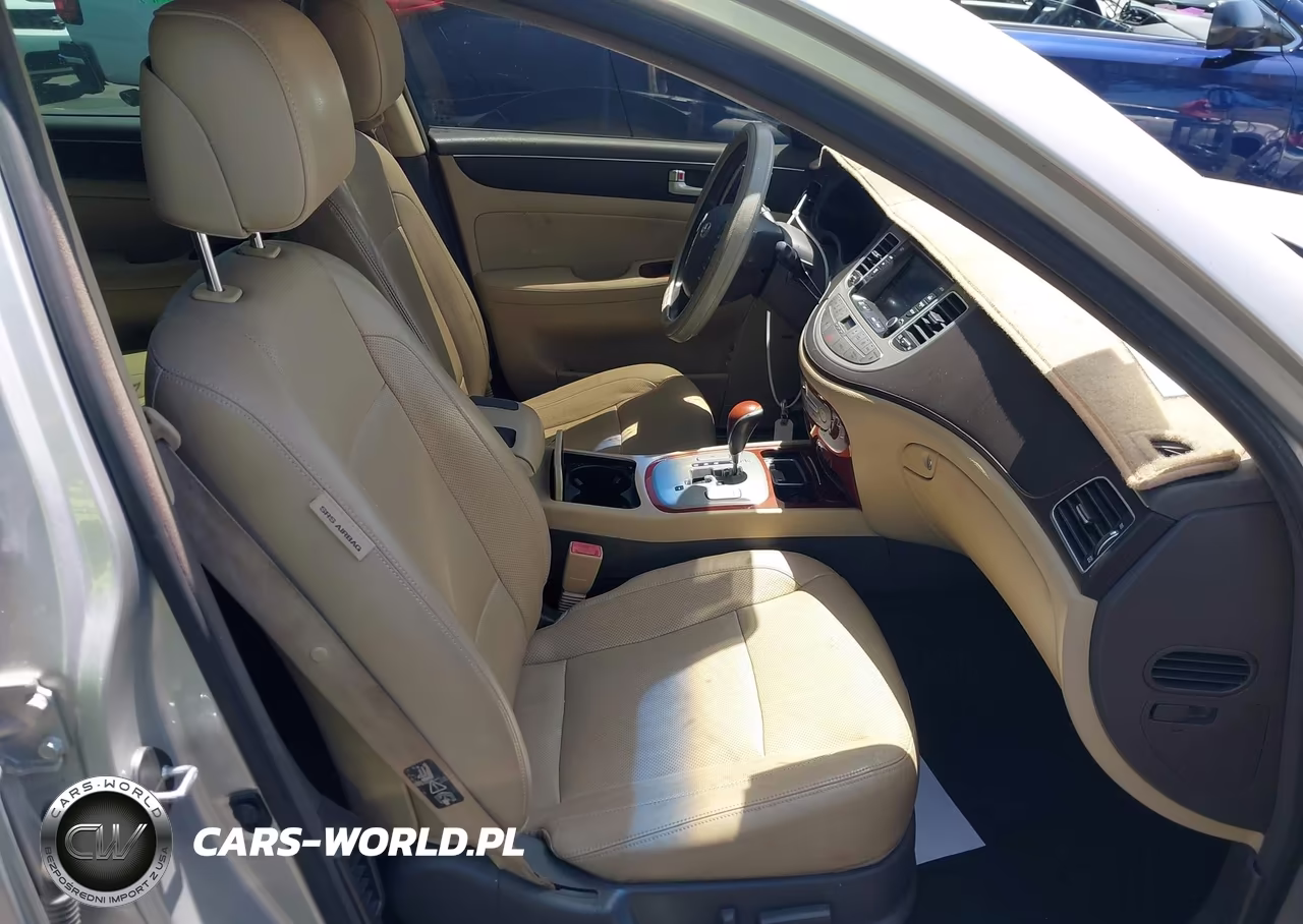 2012 Hyundai Genesis 3.8 VIN:KMHGC4DD7CU202093 - 5
