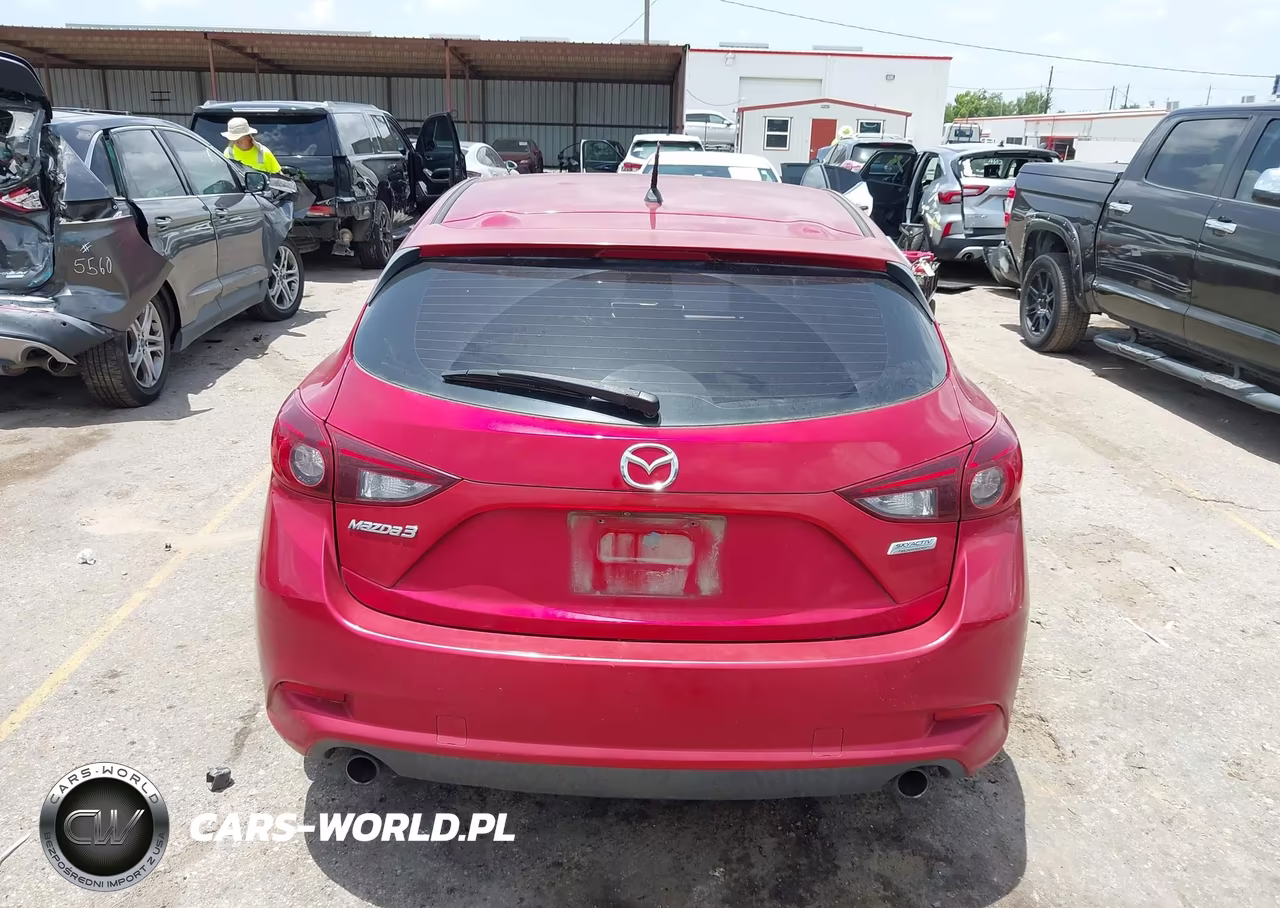 2018 Mazda Mazda3 Sport VIN:3MZBN1K72JM186257 - 15