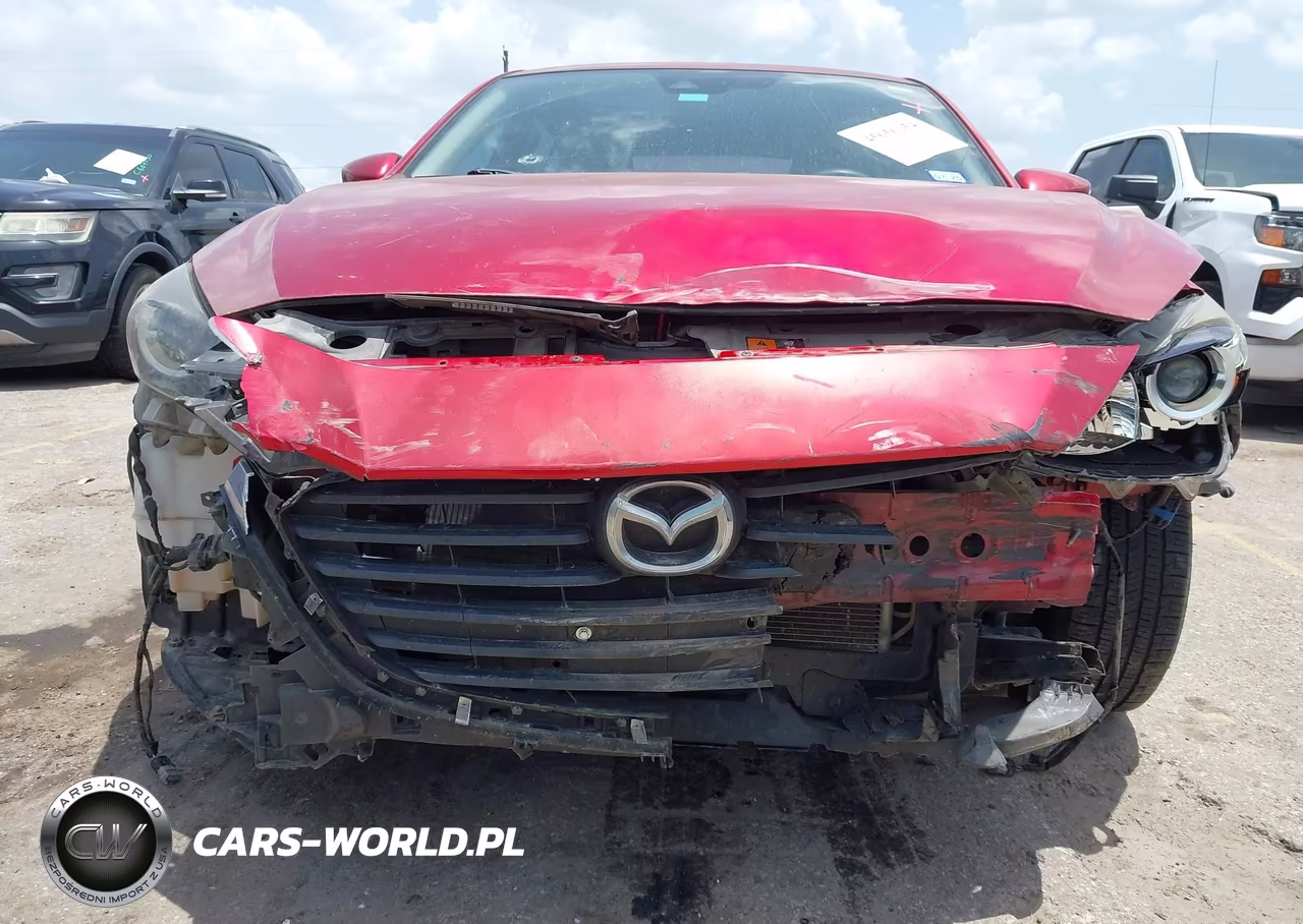 2018 Mazda Mazda3 Sport VIN:3MZBN1K72JM186257 - 6