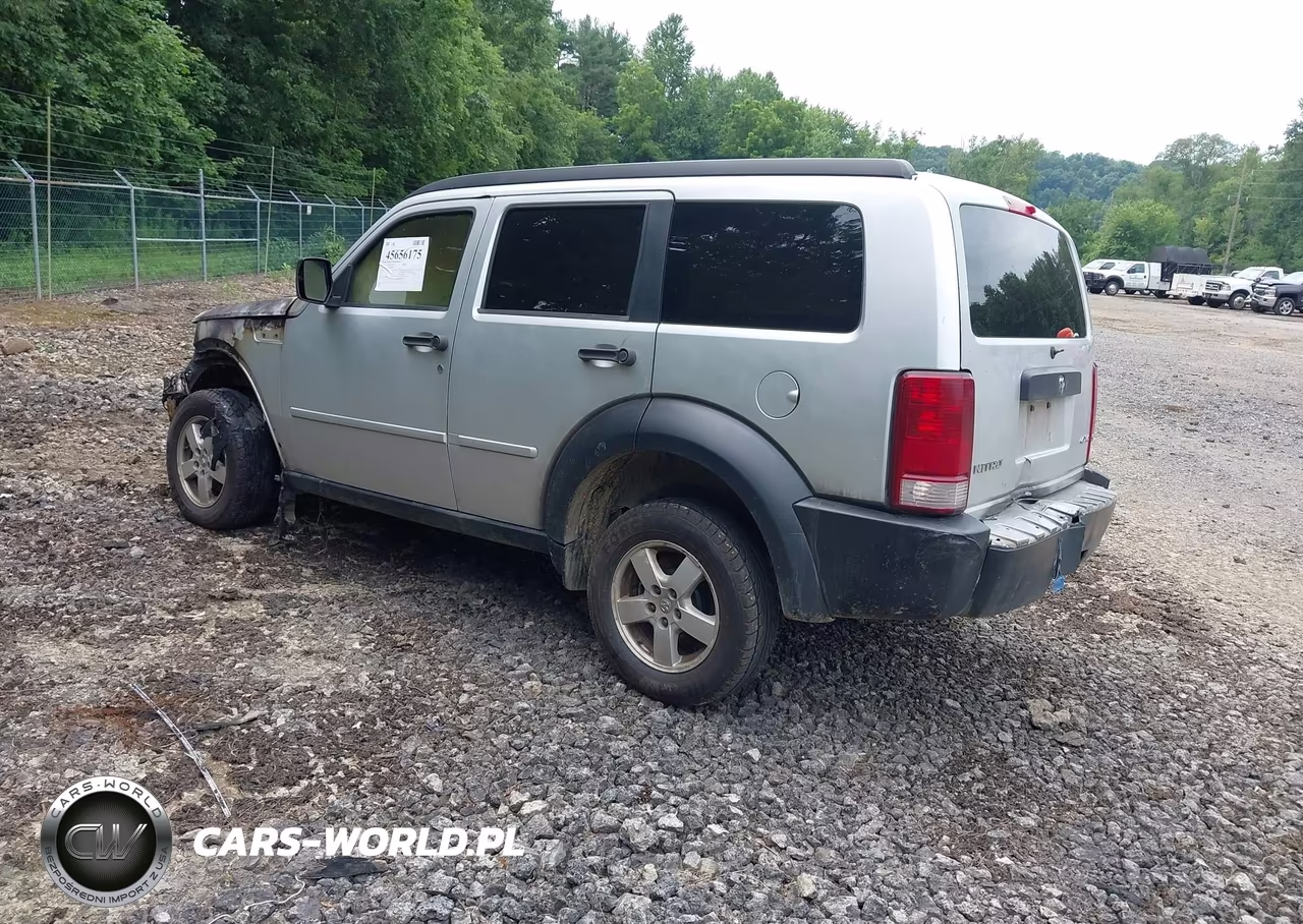 2008 Dodge Nitro Sxt VIN:1D8GU28K18W178823 - 3