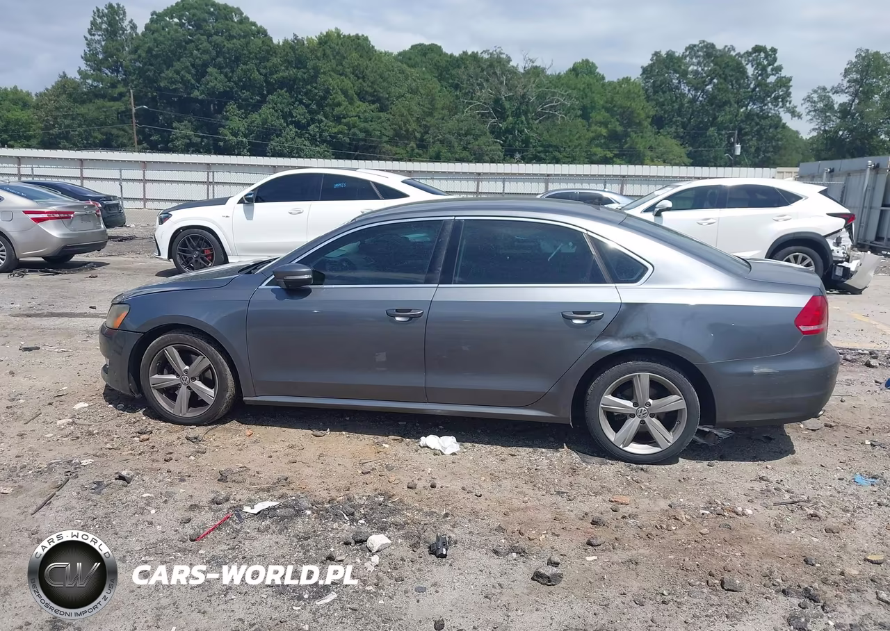 2015 Volkswagen Passat 1.8T Limited Edition VIN:1VWAT7A31FC089188 - 14
