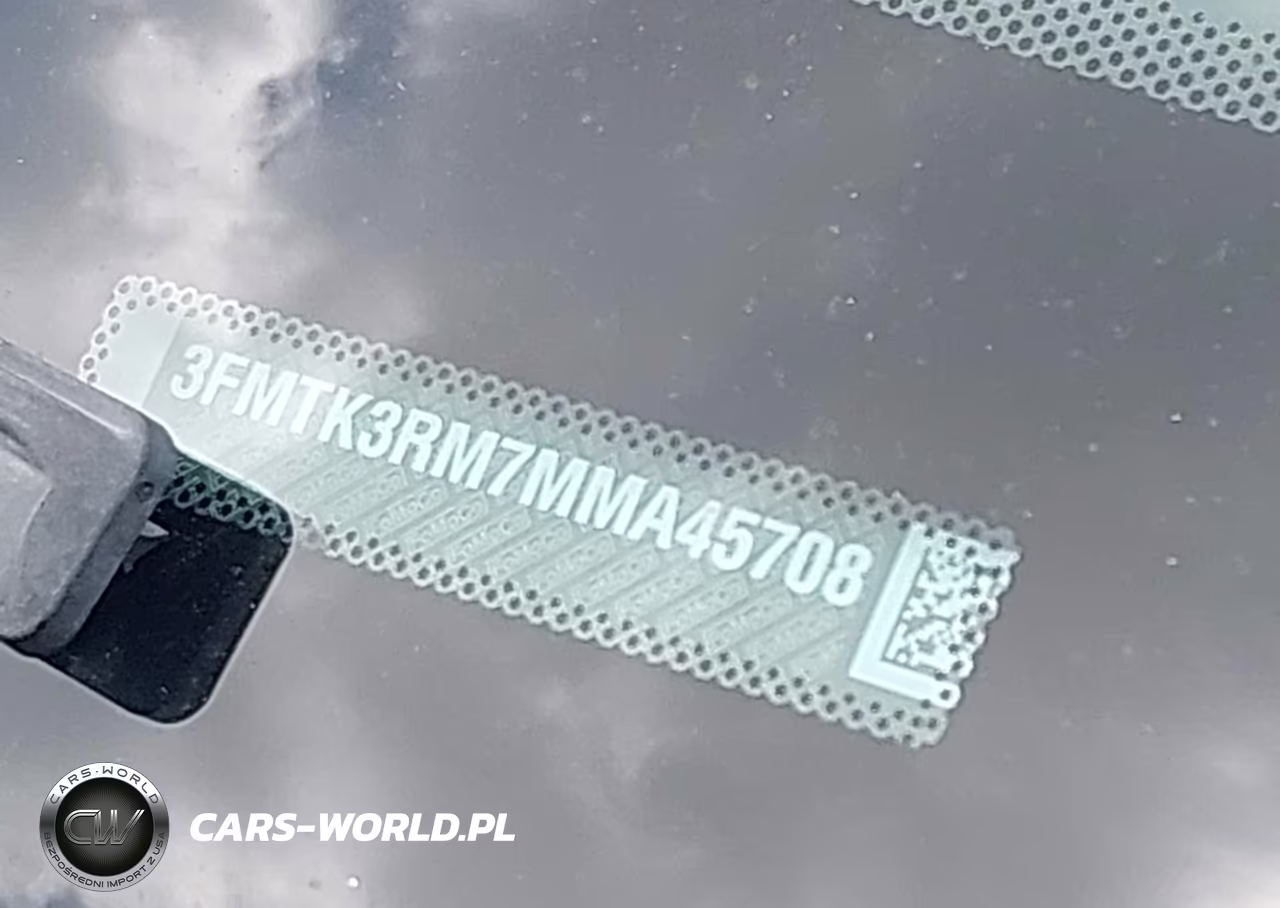 2021 Ford Mustang Mach-E Premium VIN:3FMTK3RM7MMA45708 - 20