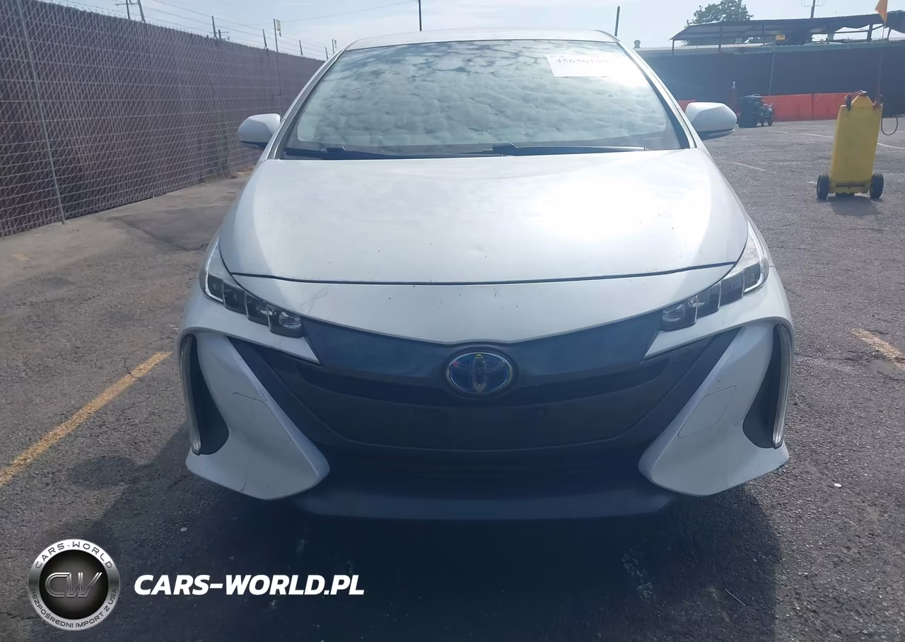 2021 Toyota Prius Prime Le VIN:JTDKAMFPXM3183154 - 12
