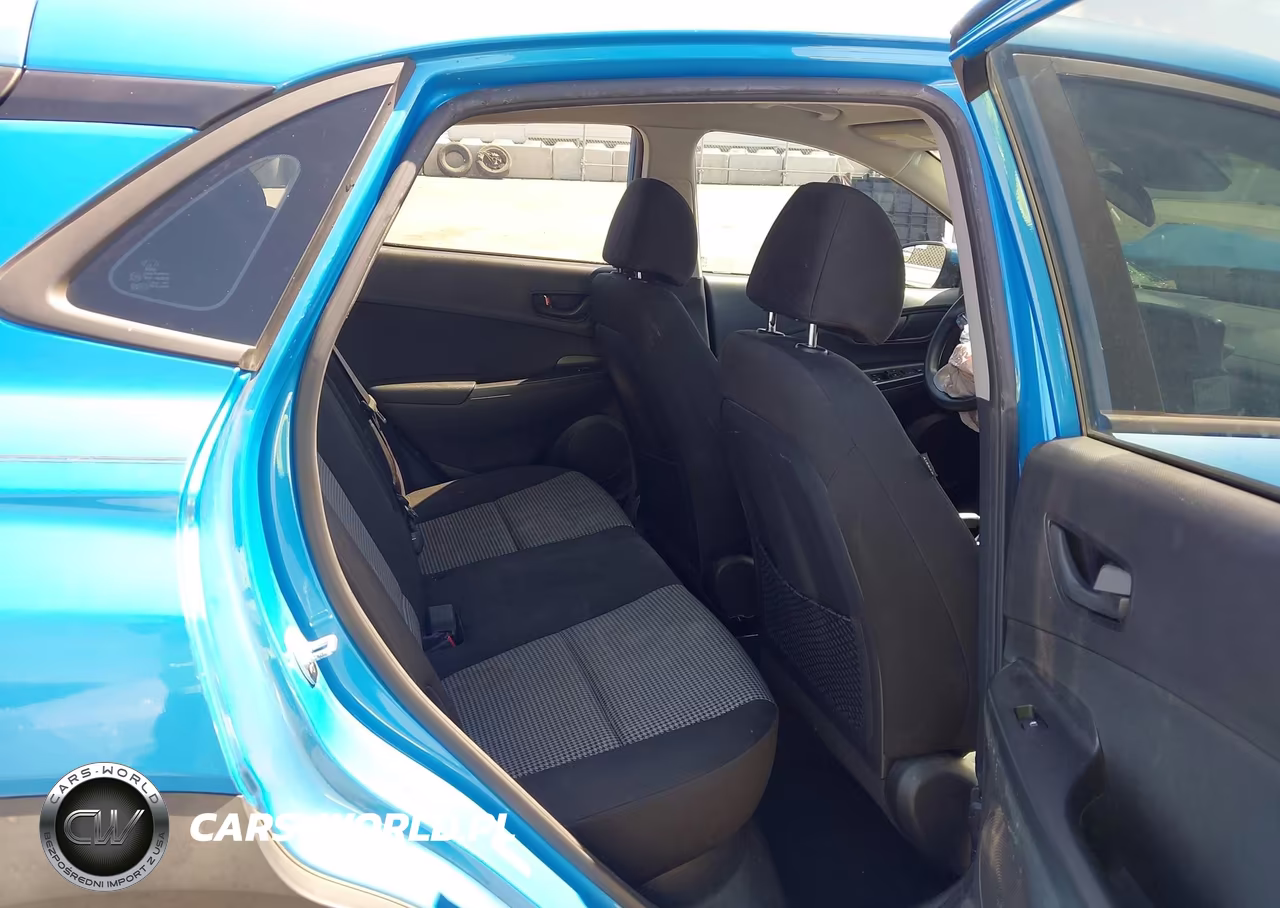2019 Hyundai Kona Se VIN:KM8K12AA0KU302405 - 8