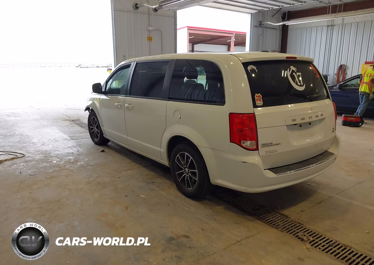 2019 Dodge Grand Caravan Gt VIN:2C4RDGEG4KR536856 - 3
