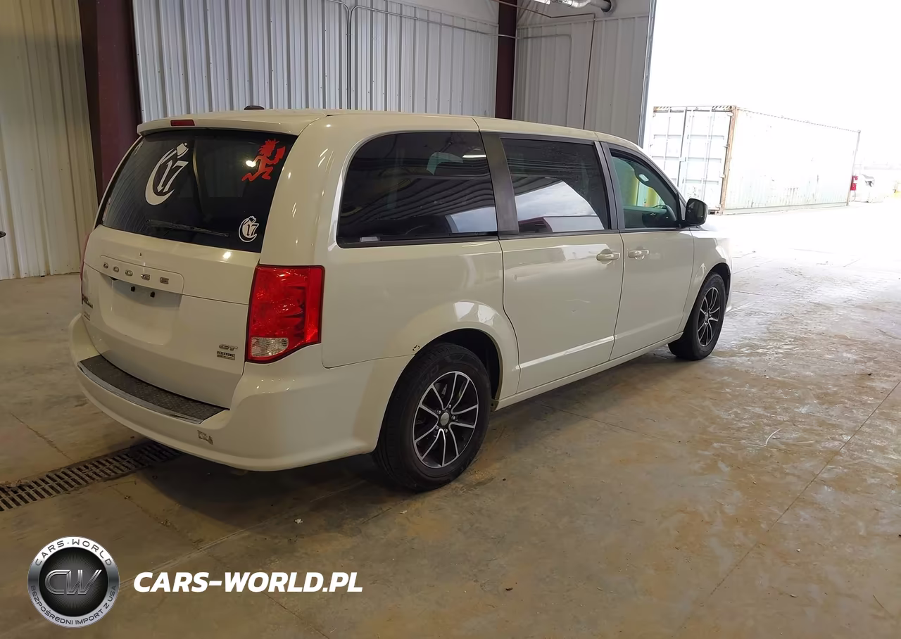 2019 Dodge Grand Caravan Gt VIN:2C4RDGEG4KR536856 - 4