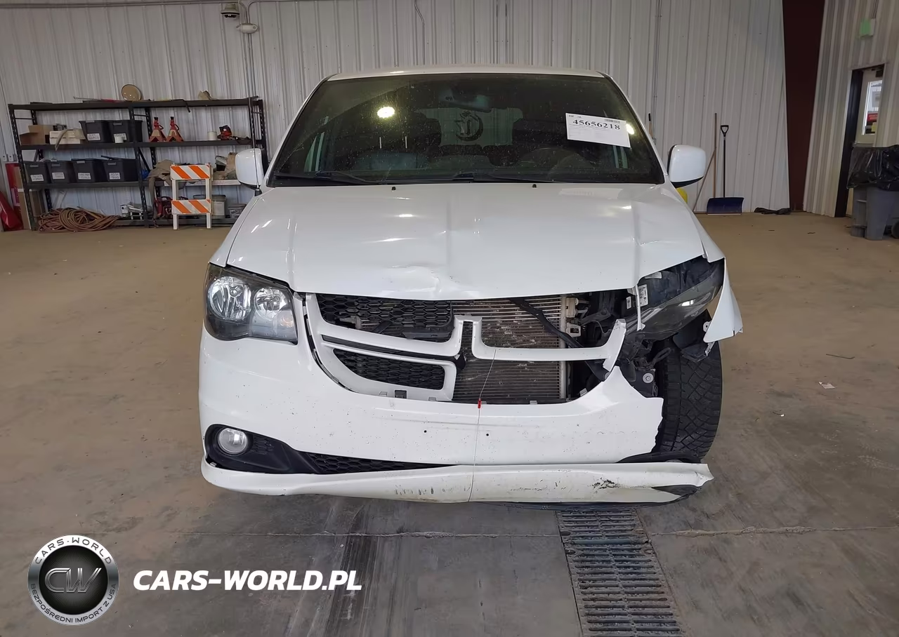 2019 Dodge Grand Caravan Gt VIN:2C4RDGEG4KR536856 - 6