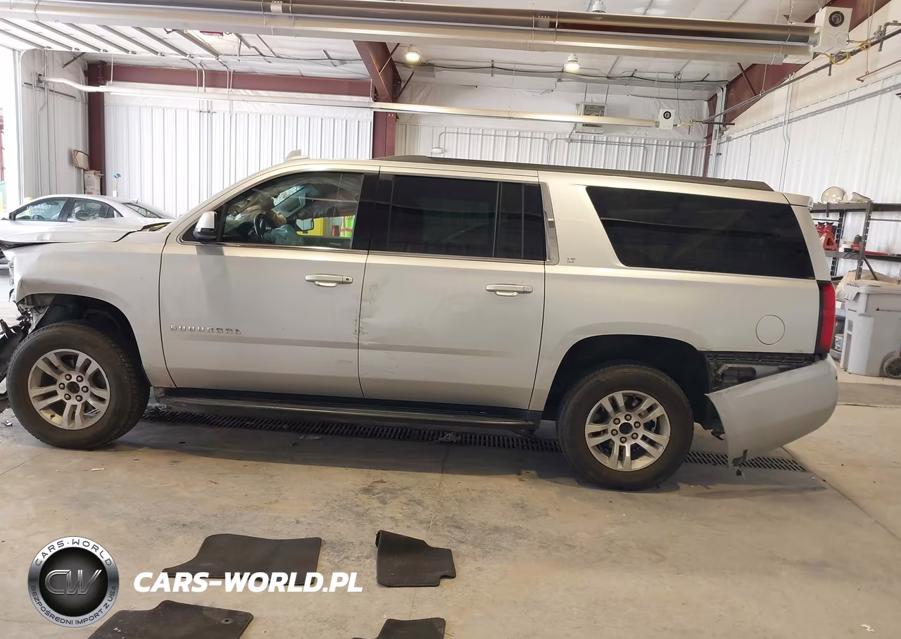 2017 Chevrolet Suburban Lt VIN:1GNSKHKC5HR186464 - 14