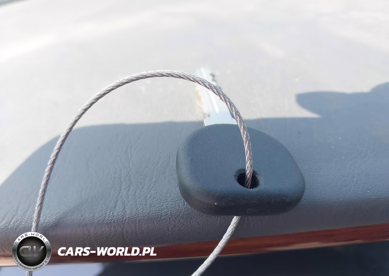 2005 Cadillac Deville Livery VIN:1G6KD54Y85U120125 - 11