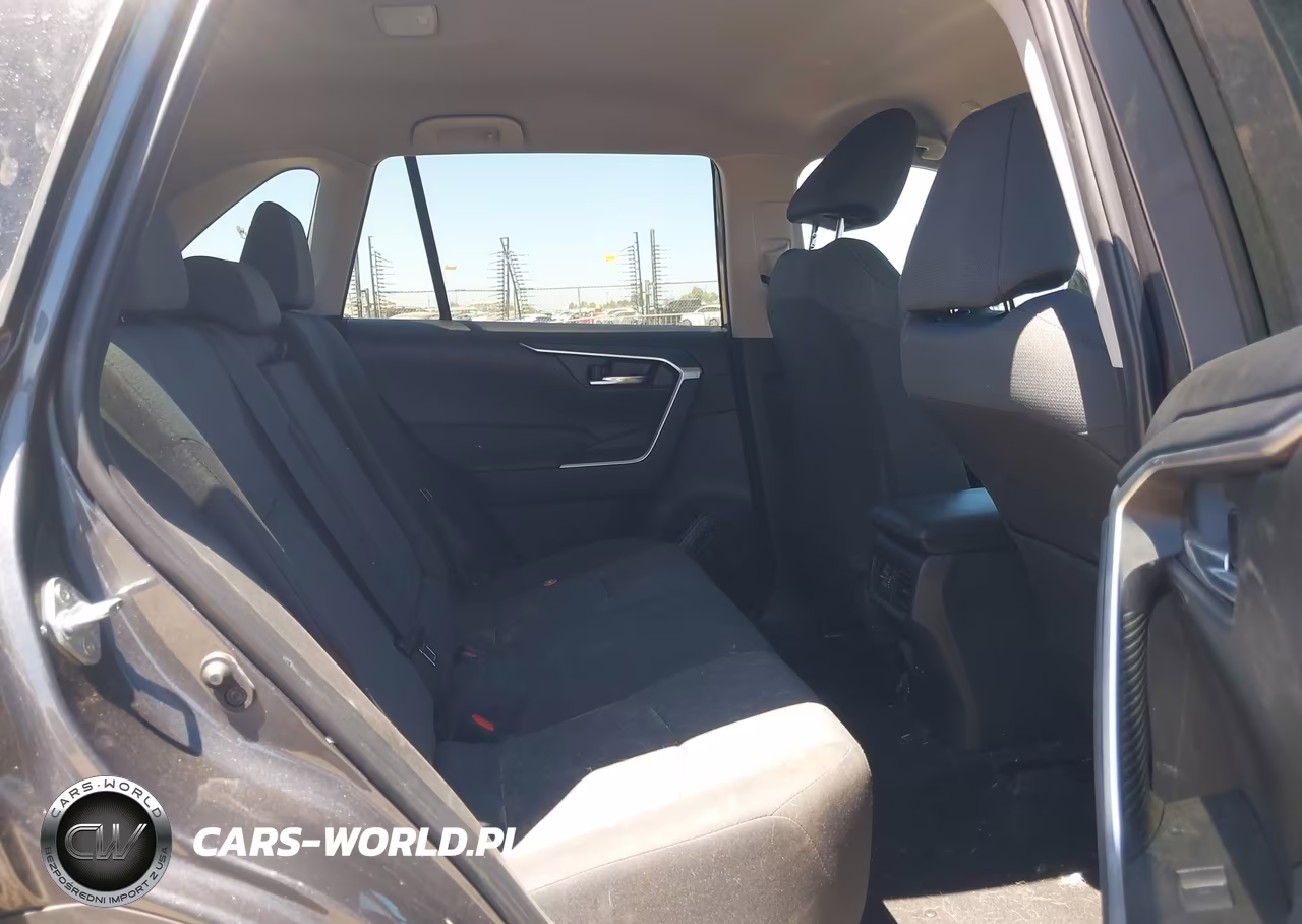 2025 Toyota Rav4 Xle VIN:2T3W1RFVXSW393504 - 8