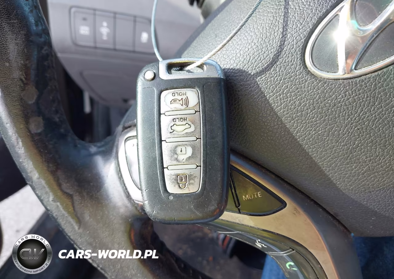 2013 Hyundai Elantra Limited VIN:5NPDH4AE5DH240116 - 11