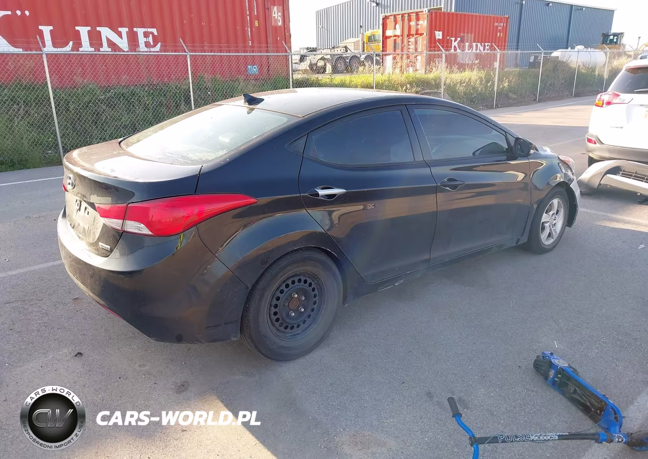 2013 Hyundai Elantra Limited VIN:5NPDH4AE5DH240116 - 4