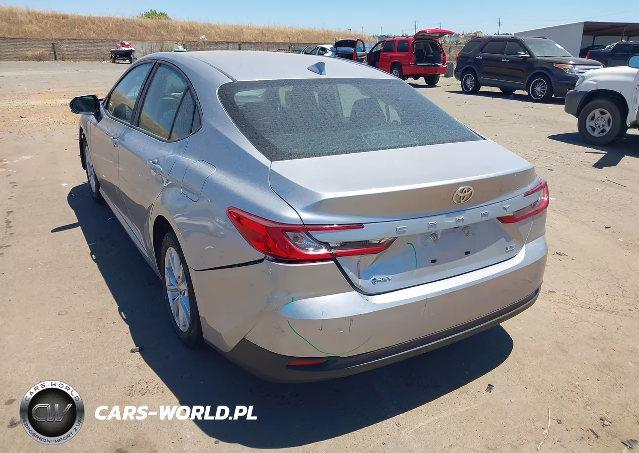 2025 Toyota Camry Le VIN:4T1DAACKXSU519971 - 3