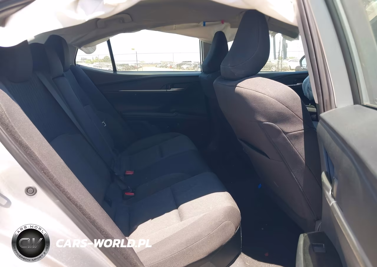 2025 Toyota Camry Le VIN:4T1DAACKXSU519971 - 8