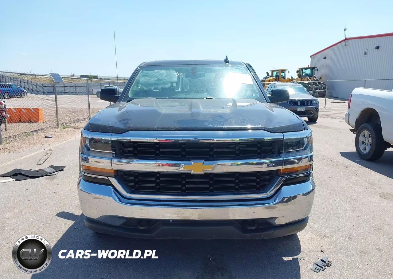2018 Chevrolet Silverado 1500 1Lt VIN:3GCUKREC2JG444366 - 13