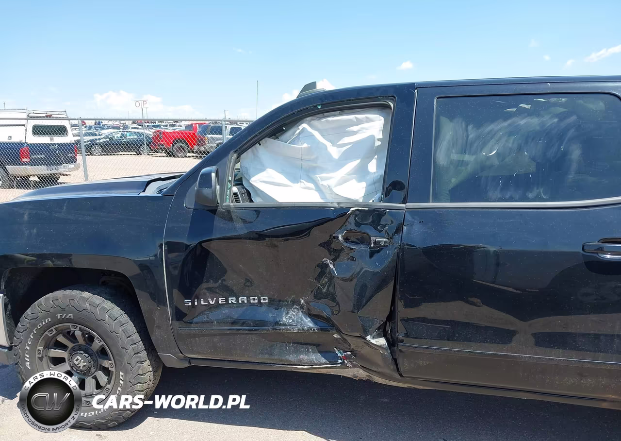 2018 Chevrolet Silverado 1500 1Lt VIN:3GCUKREC2JG444366 - 6