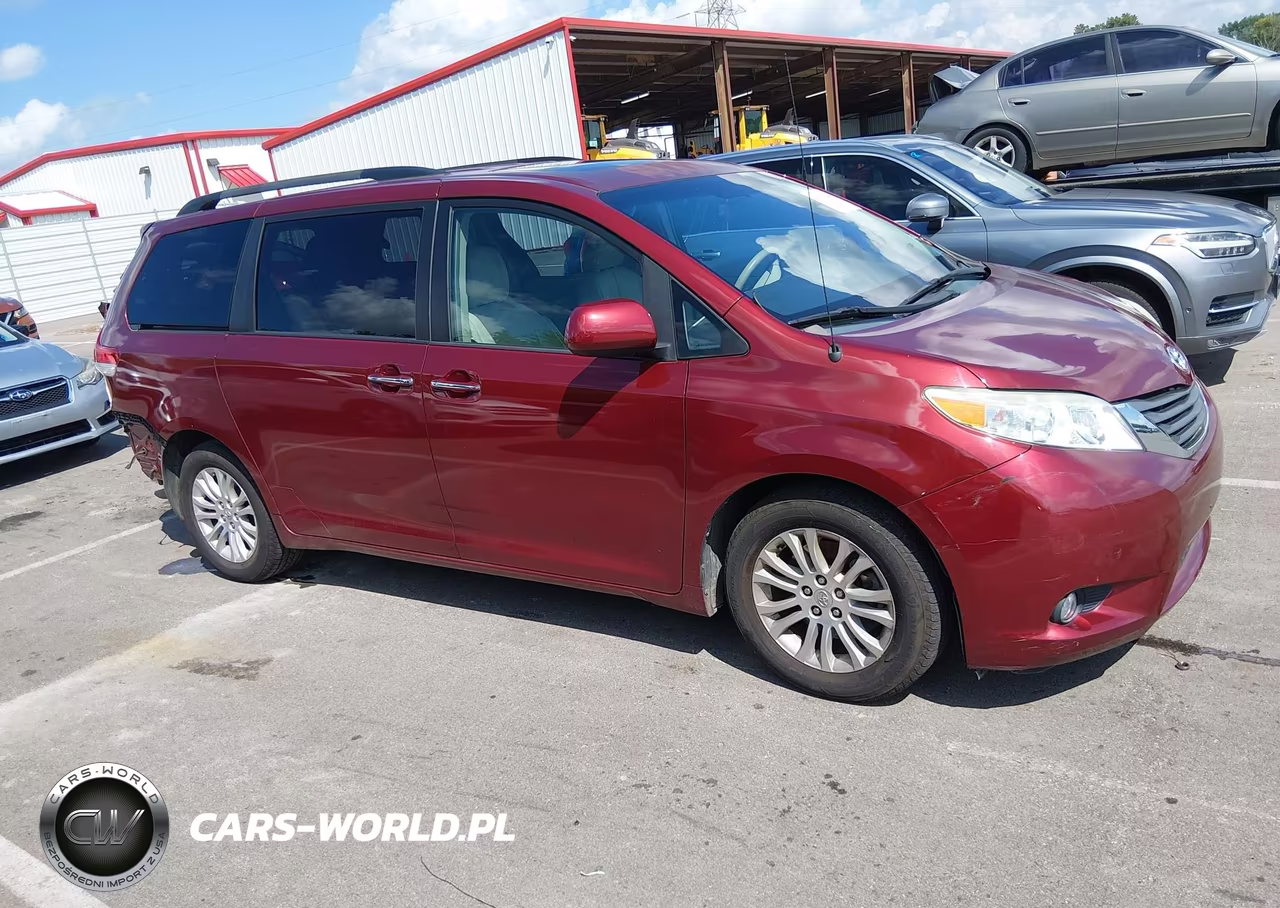 2012 Toyota Sienna Xle V6 8 Passenger VIN:5TDYK3DC2CS253034 - 13