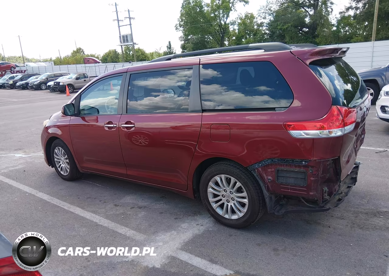 2012 Toyota Sienna Xle V6 8 Passenger VIN:5TDYK3DC2CS253034 - 14