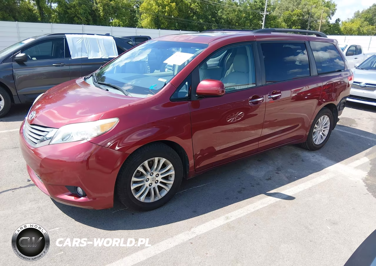 2012 Toyota Sienna Xle V6 8 Passenger VIN:5TDYK3DC2CS253034 - 2