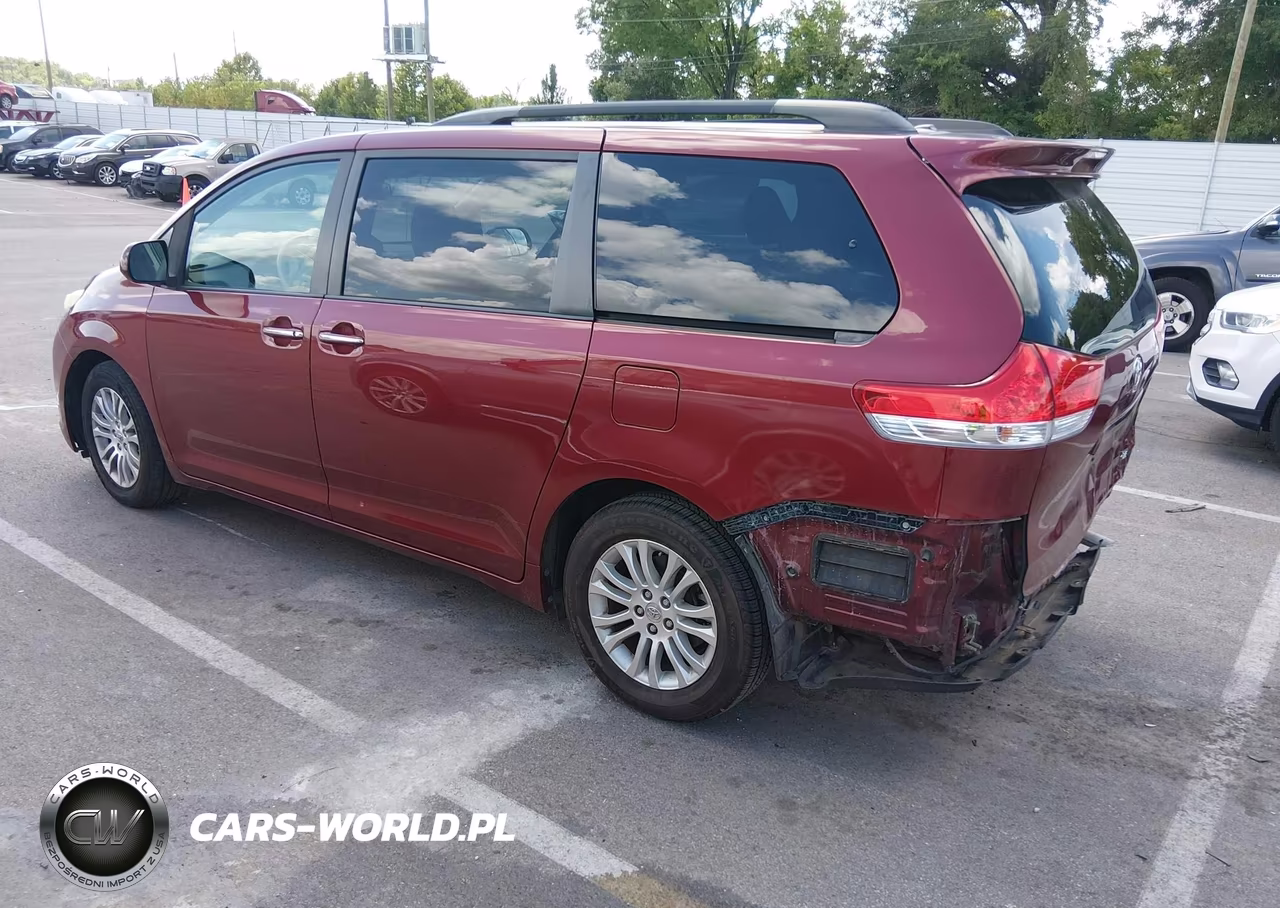 2012 Toyota Sienna Xle V6 8 Passenger VIN:5TDYK3DC2CS253034 - 3