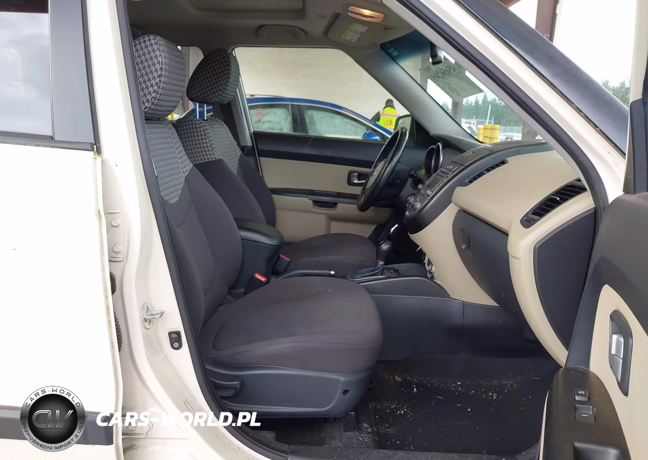 2013 Kia Soul ! VIN:KNDJT2A66D7770825 - 5