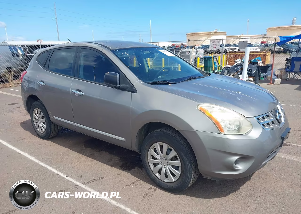 2013 Nissan Rogue S – zdjęcie 1 z 14