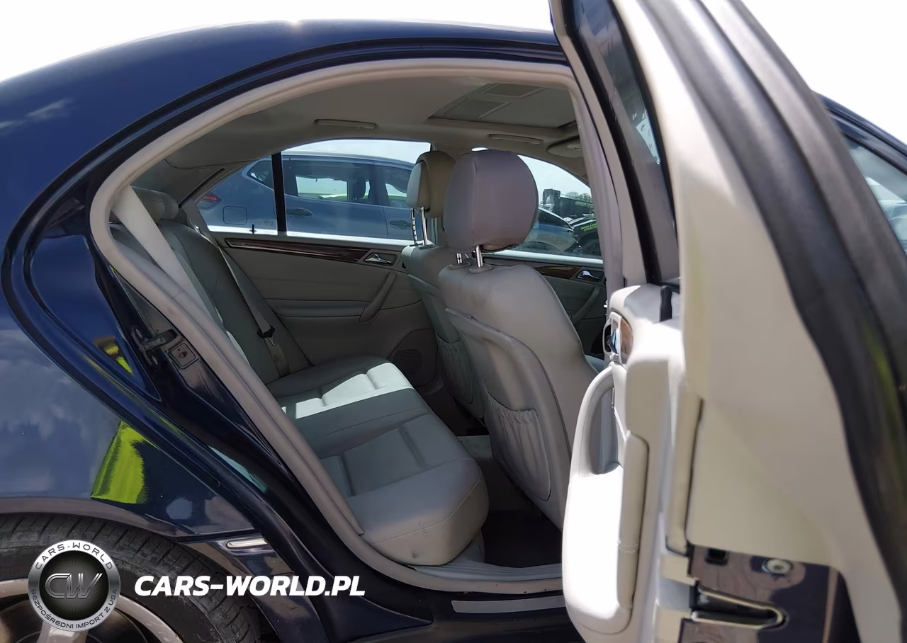 2007 Mercedes-Benz C 230 Sport VIN:WDBRF52H37A935747 - 8
