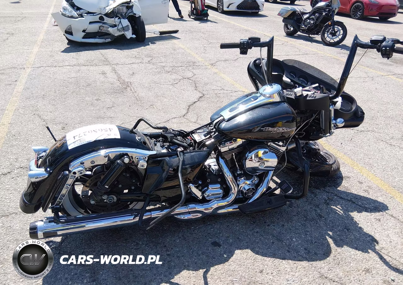 2014 Harley-Davidson Flhx Street Glide VIN:1HD1KBM39EB691263 - 11