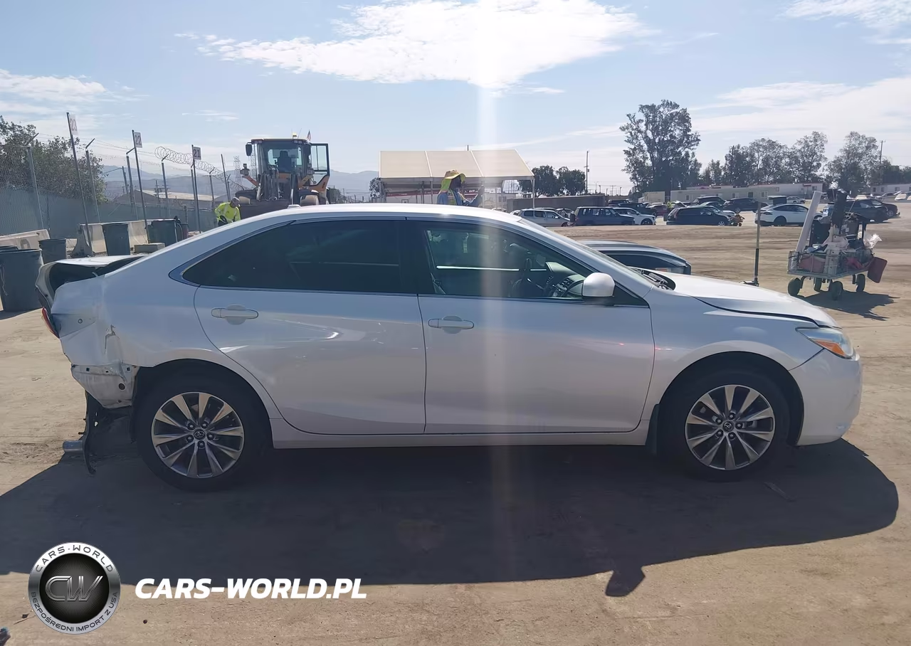 2017 Toyota Camry Xle VIN:4T1BF1FK9HU322948 - 14