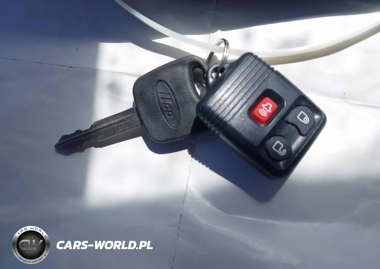 2003 Ford Escape Xlt VIN:1FMYU031X3KE07940 - 11