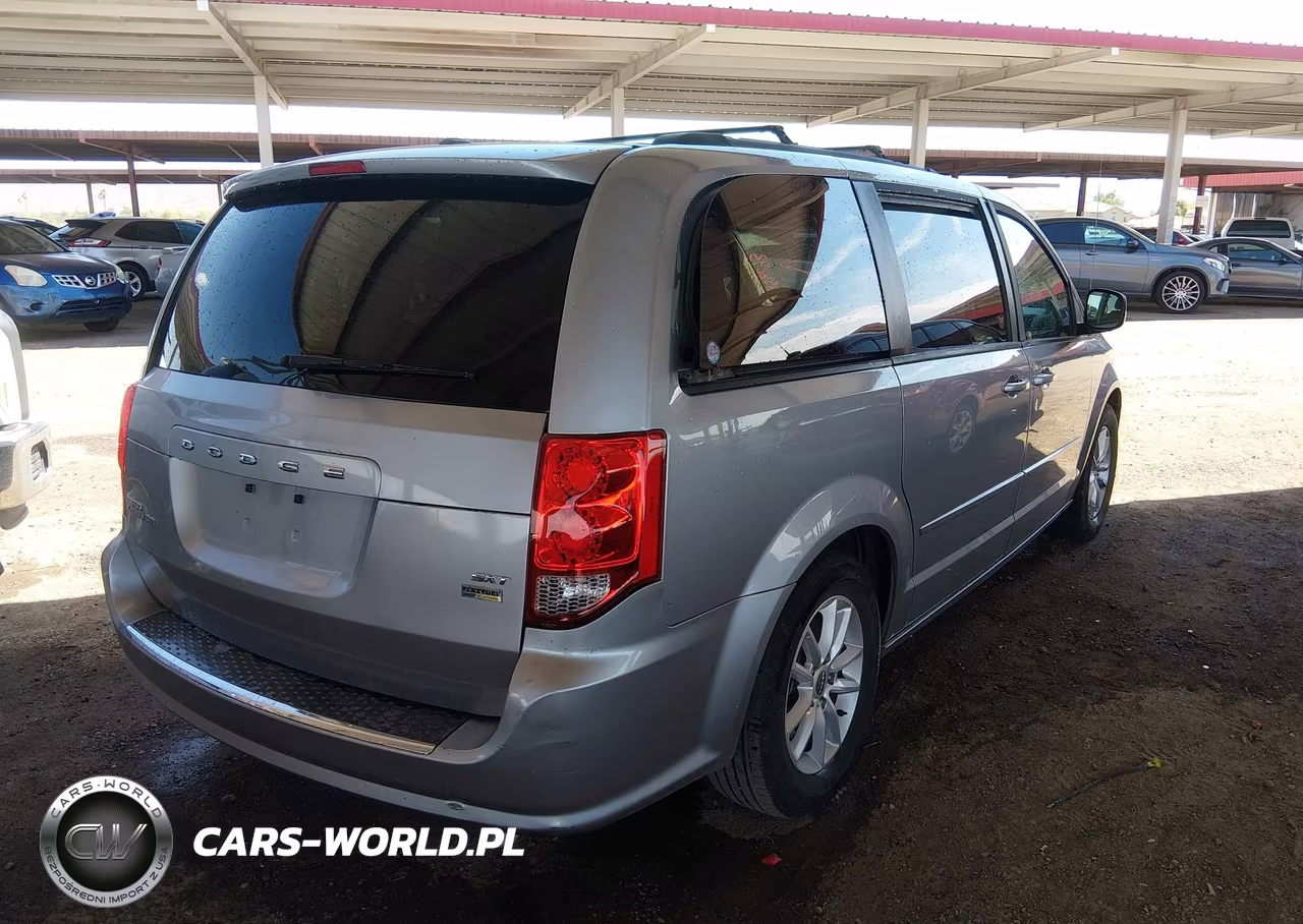 2016 Dodge Grand Caravan Sxt VIN:2C4RDGCG2GR352980 - 4