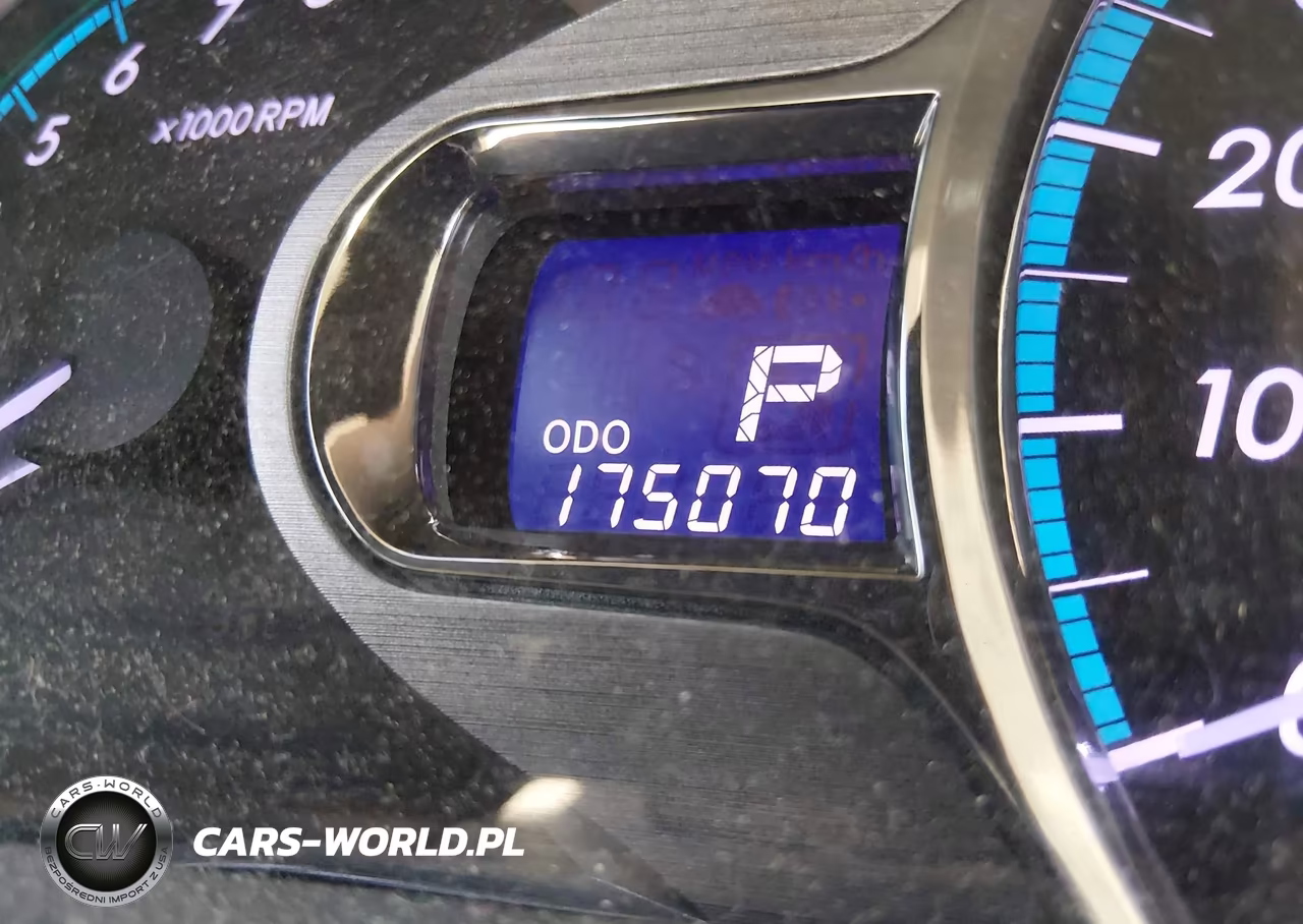2013 Toyota Sienna Xle V6 8 Passenger VIN:5TDYK3DC8DS325341 - 15