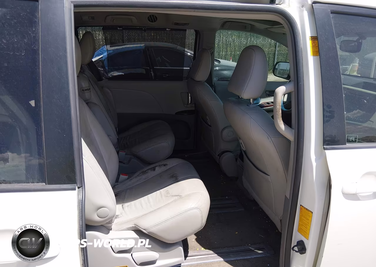 2013 Toyota Sienna Xle V6 8 Passenger VIN:5TDYK3DC8DS325341 - 8