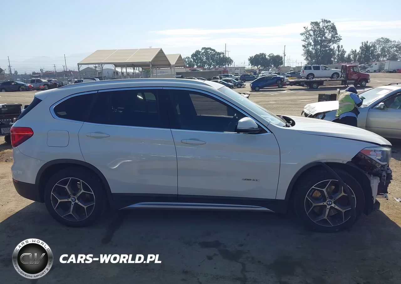 2016 BMW X1 xDrive28I VIN:WBXHT3C3XGP886463 - 14