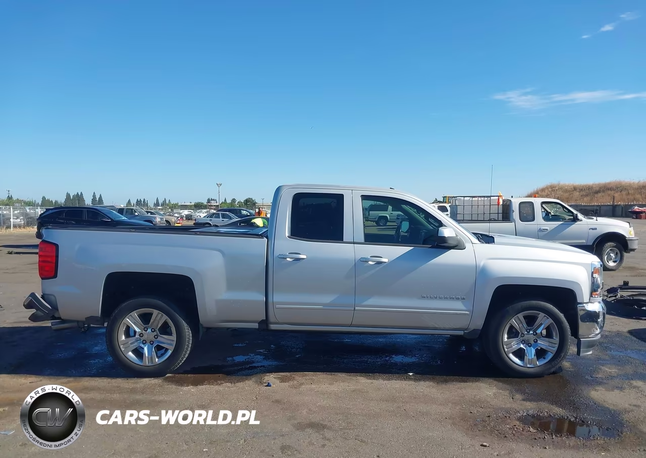 2017 Chevrolet Silverado 1500 Lt VIN:1GCRCREC0HZ138439 - 13