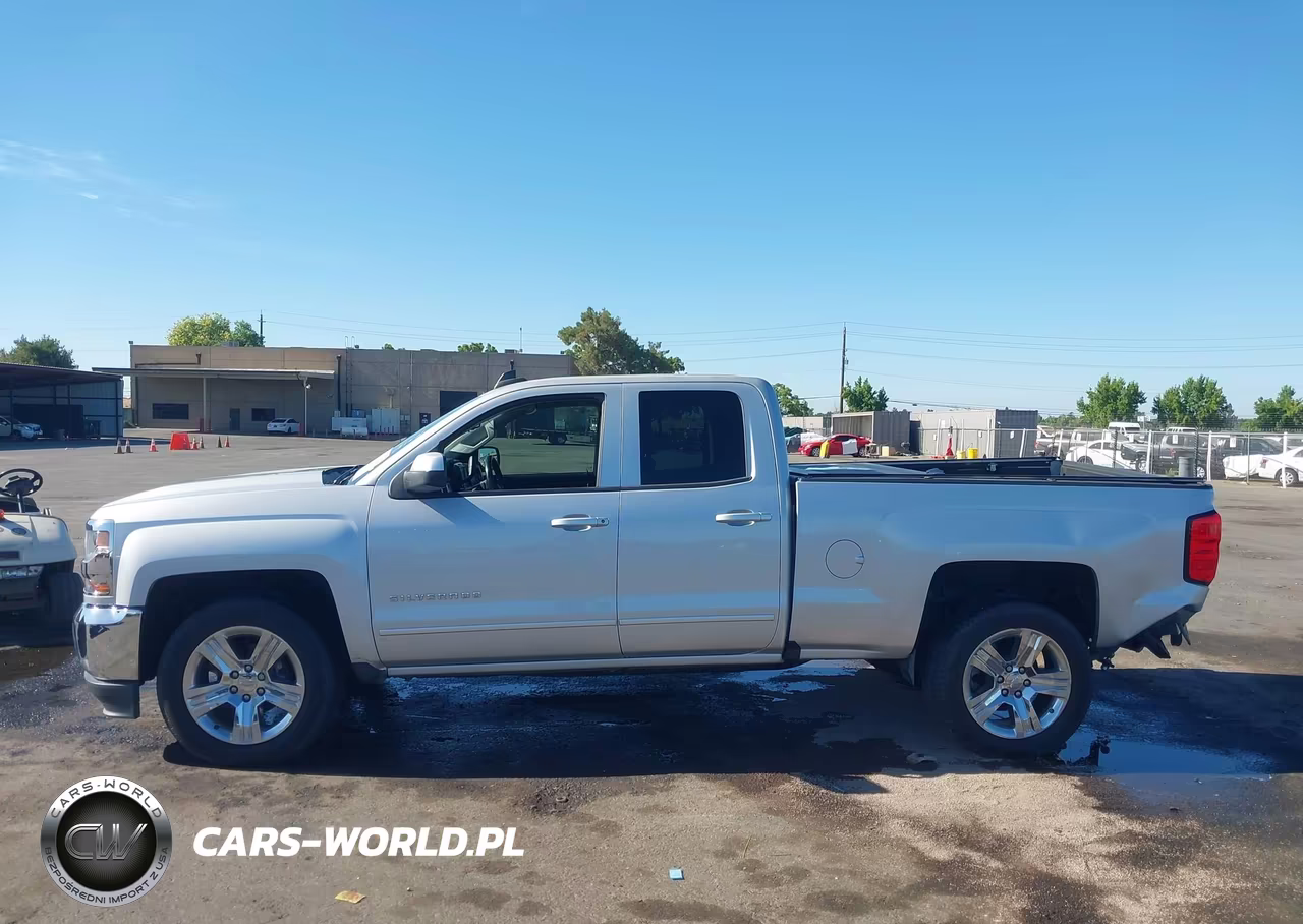 2017 Chevrolet Silverado 1500 Lt VIN:1GCRCREC0HZ138439 - 14