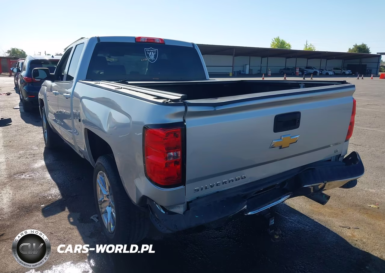 2017 Chevrolet Silverado 1500 Lt VIN:1GCRCREC0HZ138439 - 3
