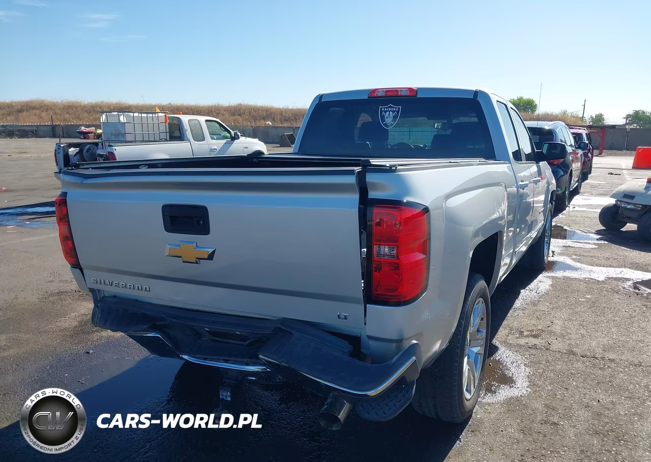 2017 Chevrolet Silverado 1500 Lt VIN:1GCRCREC0HZ138439 - 4