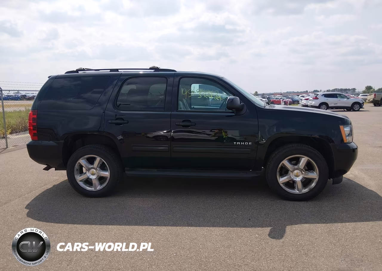 2012 Chevrolet Tahoe Lt VIN:1GNSKBE04CR270170 - 13