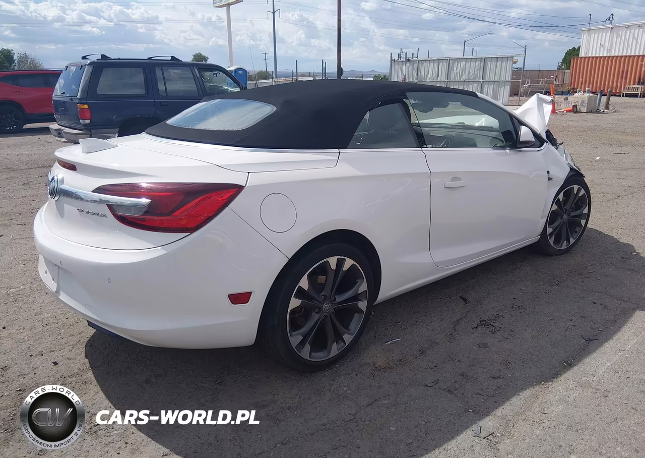 2018 Buick Cascada Premium VIN:W04WH3N51JG006031 - 4