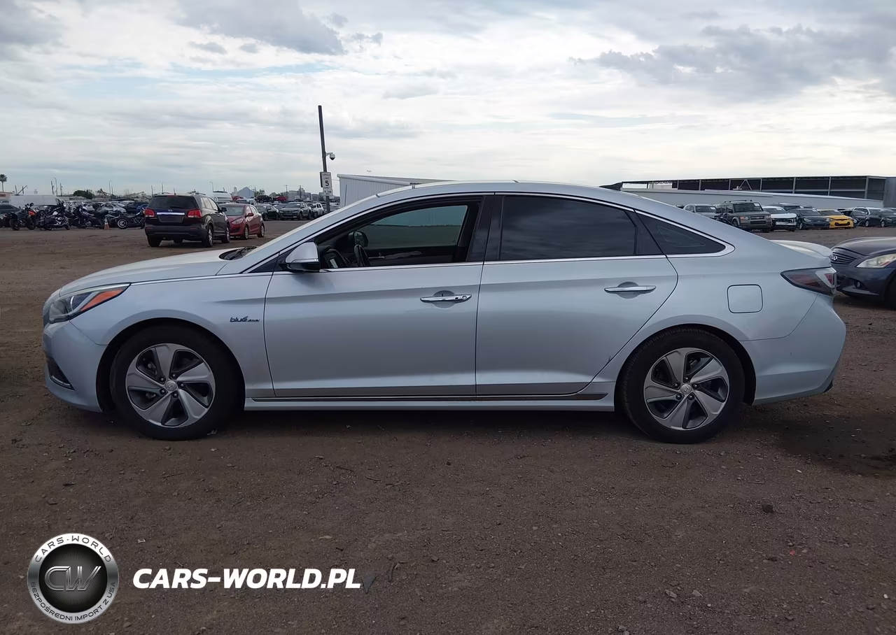 2017 Hyundai Sonata Hybrid Limited VIN:KMHE34L34HA077286 - 14